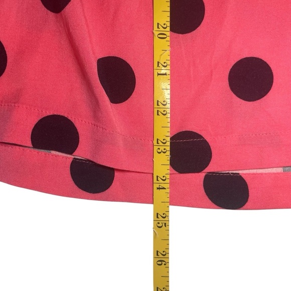 Crown & Ivy Coral Black Polka Dot V-Neck Top XS Ruffle Neck Business Casual EUC - Picture 9 of 9